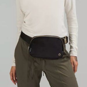 Lululemon Velour Everywhere Belt Bag